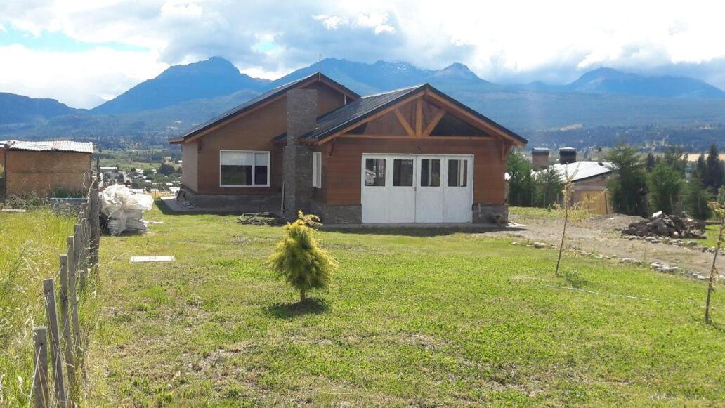 Villa Mi Casita En La Loma Trevelín Exterior foto